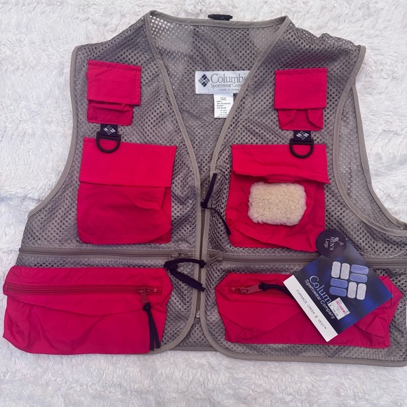 Columbia Other - Vintage Columbia Large fly Fishing Vest new with tags red and tanish gray